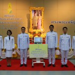 ปทุมธานี นายจรูญศักดิ์ สิงหเดช รองผู้ว่าราชการจังหวัดปทุมธานี เป็นประธานในพิธีรับมอบเครื่องมือแพทย์พระราชทาน (เครื่องช่วยหายใจ) ยี่ห้อ Drager รุ่น Savina 300 จำนวน 1 เครื่อง ให้กับโรงพยาบาลปทุมธานี  พร้อมนายแพทย์ สุรินทร์ สืบซึ้ง นายแพทย์สาธารณสุขจังหวัดปทุมธานี และนายแพทย์ ประสิทธ์ มานะเจริญ ผู้อำนวยการโรงพยาบาลปทุมธานี  ทั้งนี้เพื่อใช้ประโยชน์ในการดูแลผู้ป่วยในสถานการณ์โควิด 19