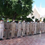 ปทุมธานี ชาวบ้านเฮแห่ผู้ว่าคนดังทำงานวันแรกจัดทอดผ้าป่าตั้งกองทุนช่วยเหลือเด็กและผู้ยากไร้