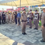 ปทุมธานี ผู้บังคับการตำรวจภูธรจังหวัดปทุมธานีตรวจเยี่ยมจุดบริการประชาชน ระหว่างช่วงหยุดยาว ณ บริเวณแยกบางคูวัด ถนนปทุมธานี-นนทบุรี อำเภอเมือง จังหวัดปทุมธานี