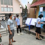 ผู้ว่าฯปทุมธานี ตรวจเยี่ยมการรับลงทะเบียนโครงการเราชนะ สำหรับร้านค้าสถานประกอบการ ขนส่งสาธารณะและรถส่วนบุคคล (กลุ่มสามล้อรับจ้าง ) อำเภอเมืองปทุมธานี