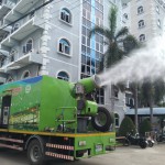 ปทุมธานี  นายกองค์การบริหารส่วนจังหวัดปทุมธานีมอบหมายให้ทีมงานกองช่างองค์การบริหารส่วนจังหวัดปทุมธานีออกปฏิบัติหน้าที่พ่นน้ำยาฆ่าเชื้อไวรัสโควิค -19 เพื่อสร้างความมั่นใจในการใช้ชีวิตประจำวันของประชาชน