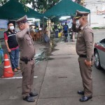 ปทุมธานี ผู้บังคับการตำรวจภูธรจังหวัดปทุมธานีเดินทางตรวจเยี่ยมจุดบริการประชาชน ณ บริเวณห้างเทสโก้โลตัส คลองสอง ถนนลำลูกกา อำเภอลำลูกกา จังหวัดปทุมธานี