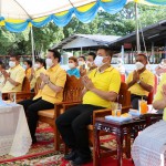 ปทุมธานี รองผู้ว่าราชการจังหวัดปทุมธานี เป็นประธานในพิธีบวงสรวงโครงการโคก หนอง นา แห่งน้ำใจและความหวัง วัดเกาะเกรียง