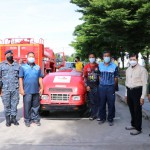 ปทุมธานี นายกเทศมนตรีเมืองคูคตห่วงใยสุขภาพของประชาชน นำชุดปฏิบัติการฉีดพ่นน้ำยาฆ่าเชื้อไวรัสโควิด-19