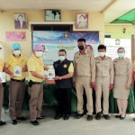 ปทุมธานี ผู้บังคับการตำรวจภูธรปทุมธานีพร้อมคณะ ตรวจเยี่ยม “โครงการประชารัฐร่วมใจต้านภัยยาเสพติด” (ปักกลด) ชุมชนคูขวางมอญ ม.10 ต.คูบางหลวง อ.ลาดหลุมแก้ว