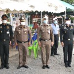 ปทุมธานี ผู้บัญชาการทหารสูงสุดตรวจเยี่ยมการปฏิบัติงานของเจ้าหน้าที่ประจำจุดตรวจคัดกรอง covid -19 ณ บริเวณโรงพยาบาลธัญบุรีถนนรังสิต-นครนายก(ขาออก)  อำเภอธัญบุรี จังหวัดปทุมธานี