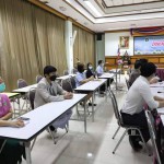 ปทุมธานี- ผู้ว่าฯปทุมธานี สั่งโรงพยาบาลห้ามปฏิเสธรับผู้ติดเชื้อโควิด โดยเด็ดขาด หากไม่พร้อมให้ประสานส่งต่อเพื่อการรักษาที่รวดเร็ว พร้อมเตรียมเปิด ศูนย์ Call Center โควิด 19 จังหวัดปทุมธานี มีเจ้าหน้าที่รับสายประสานงาน ภายในสัปดาห์นี้