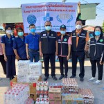 ปทุมธานี- นายก ทต.บางพูนนำทีมงานลงพื้นที่นำของใช้จำเป็นมอบให้กับผู้ป่วยติดเตียง “โครงการดูแลผู้สูงอายุ ผู้ป่วยเรื้อรังให้ครบวงจร ( long term Care )