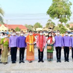 ปทุมธานี -พ่อเมืองปทุมฯสืบสานวัฒนธรรมตักบาตรวันพระวิถีไทย รามัญ