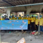 ปทุมธานี- นายอำเภอสามโคก เปิดกิจกรรมจิตอาสาภัยพิบัติ ทำความสะอาดเก็บสิ่งของวัสดุต่างๆที่ถูกไฟไหม้
