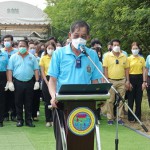 ปทุมธานี นายกแจ๊ส เฉลิมพระเกียรติวันแม่เร่งสร้างปอดให้คนปทุมปลูกต้นไม้ริมสระน้ำพระรามเก้า