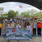 ปทุมธานี-รองผู้ว่าฯปทุมธานี เปิดกิจกรรม รณรงค์เพื่อลดอุบัติเหตุบริเวณทางข้าม และ โครงการจังหวัดปทุมธานีขับขี่ปลอดภัยสวมหมวกนิรภัย 100% เพื่อลดอุบัติเหตุทางท้องถนน ปทุมธานี-รองผู้ว่าฯปทุมธานี เปิดกิจกรรม รณรงค์เพื่อลดอุบัติเหตุบริเวณทางข้าม และ โครงการจังหวัดปทุมธานีขับขี่ปลอดภัยสวมหมวกนิรภัย 100% เพื่อลดอุบัติเหตุทางท้องถนน