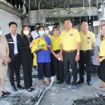 นนทบุรี “กลุ่มเพื่อนประธานชาติ” รักและห่วงใย บ้านที่เกิดเพลิงไหม้ นำเงินช่วยเพื่อบรรเทาความเดือดร้อน นนทบุรี “กลุ่มเพื่อนประธานชาติ” รักและห่วงใย บ้านที่เกิดเพลิงไหม้ นำเงินช่วยเพื่อบรรเทาความเดือดร้อน