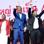 ปทุมธานี บิ๊กแจ๊สตอนรับอุ๊งอิ๊ง เพื่อไทยเปิดตัว 400 ว่าที่ผู้สมัคร เฉลิมย้ำแจ็สยังไงก็เพื่อไทย