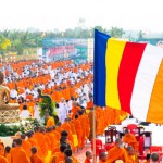 ปทุมธานี คณะสงฆ์เวียดนามจับมือวัดพระธรรมกาย จ.ปทุมธานี จัดตักบาตรพระนานาชาติ 9 ประเทศ ครั้งประวัติศาสตร์ที่ประเทศเวียดนาม