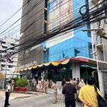 ปทุมธานี จังหวัดปทุมธานี ลงพื้นที่ตรวจสอบอาคารสูงบริเวณเทศบาลนครรังสิต หลังเกิดเหตุแผ่นดินไหวอาคารสูง 12 ชั้นขึ้นไป สั่นไหว ไม่พบความเสียหาย