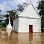 ปทุมธานี -โบราณสถานวิหารวัดสะแก จังหวัดปทุมธานี เริ่มได้รับผลกระทบน้ำไหลเข้าพื้นวิหาร