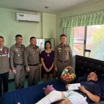 ปทุมธานี-รรท.ผบช.ภ.1 เข้าเยี่ยมตำรวจที่ถูกจักรยานชนขณะปฏิบัติหน้าที่งานแข่งขันจักรยานชิงแชมป์ของจังหวัดปทุมธานี