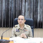 ปทุมธานี- ผู้ว่าฯสมคิด หารือข้อราชการร่วมขับเคลื่อนนโยบายของรัฐบาล พร้อมรับฟังปัญหาของพื้นที่อำเภอเมืองปทุมธานี