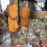 ปทุมธานี-โครงการธรรมยาตราฯ ปีที่ 13 มอบอาหารตักบาตรแก่เครือข่าย บวร จากปทุมธานี สู่ นครปฐม 31 แห่ง ปทุมธานี-โครงการธรรมยาตราฯ ปีที่ 13 มอบอาหารตักบาตรแก่เครือข่าย บวร จากปทุมธานี สู่ นครปฐม 31 แห่ง