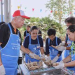 ปทุมธานี-โตโยต้าชัวร์ปทุมธานีคลอง 4 ธัญบุรี จัดกิจกรรมสร้างอาชีพ “หลักสูตรหมูกรอบ” ฟรี สร้างโอกาส เพิ่มรายได้ให้ประชาชน ครั้งที่ 15 ปทุมธานี-โตโยต้าชัวร์ปทุมธานีคลอง 4 ธัญบุรี จัดกิจกรรมสร้างอาชีพ “หลักสูตรหมูกรอบ” ฟรี สร้างโอกาส เพิ่มรายได้ให้ประชาชน ครั้งที่ 15