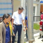 ปทุมธานี-นายกแจ็สลุยเองลอกท่อหมู่ บ้านพฤกษา บางกะดี หลังท่อตันมา 2 ปี ฝนตกน้ำท่วมตลอด หลังมีกลุ่มอิทธิพลพยายามขวาง