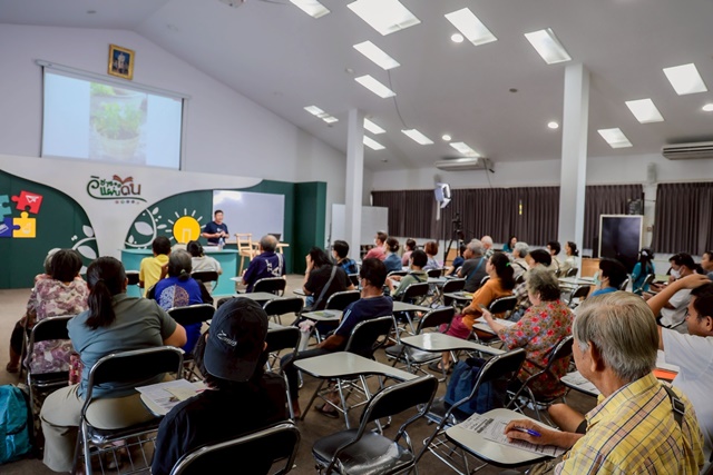 38ec45bd-358c-4baf-8e6f-84b8204a8fe6_0