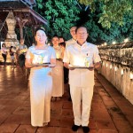 ปทุมธานี “คลื่นมหาชนคนบุญ”ร่วมพิธีเวียนเทียนวันอาสาฬหบูชา รอบอุโบสถเก่าแก่ อายุ ๓๕๗ ปีพร้อมด้วยจุดดวงประทีป ๑,๐๐๐ ดวง เพื่อถวายเป็นพุทธบูชา ปทุมธานี “คลื่นมหาชนคนบุญ”ร่วมพิธีเวียนเทียนวันอาสาฬหบูชา รอบอุโบสถเก่าแก่ อายุ ๓๕๗ ปีพร้อมด้วยจุดดวงประทีป ๑,๐๐๐ ดวง เพื่อถวายเป็นพุทธบูชา