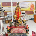 ปทุมธานี-ชาวบ้านส่องเลขธูปไอ้ไข่วัดบางเตยกลาง สามโคก หวังรับโชคในวันหวยออก คึกคัก !!! ปทุมธานี-ชาวบ้านส่องเลขธูปไอ้ไข่วัดบางเตยกลาง สามโคก หวังรับโชคในวันหวยออก คึกคัก !!!