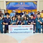 มูลนิธิป่อเต็กตึ๊ง มุ่งสู่ภาคใต้ มอบอุปกรณ์ประกอบอาชีพ สร้างอาชีพ สร้างชีวิตอย่างยั่งยืนให้แก่ครัวเรือนยากจนในพื้นที่จังหวัดนครศรีธรรมราช พร้อมนำหน่วยแพทย์เคลื่อนที่ออกบริการประชาชนฟรี