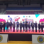 ปทุมธานี-เปิดยิ่งใหญ่การแข่งขันมหกรรมส่งเสริมความเป็นเลิศกีฬาเทควันโด จังหวัดปทุมธานี อคาเดมีเข้าร่วมกว่า 30 แห่ง ปทุมธานี-เปิดยิ่งใหญ่การแข่งขันมหกรรมส่งเสริมความเป็นเลิศกีฬาเทควันโด จังหวัดปทุมธานี อคาเดมีเข้าร่วมกว่า 30 แห่ง