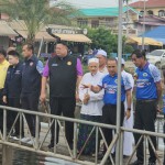 ปทุมธานี-ผวจ.ร่วม นายกแจ๊ส ทดลองสารปรับสภาพน้ำ คลอง 1 หน้ามัสยิดแก้วนิมิตร ผลทดสอบกลิ่นน้ำเน่าเบาบางลงทันที่ส่งผลดีกับชุมชน ปทุมธานี-ผวจ.ร่วม นายกแจ๊ส ทดลองสารปรับสภาพน้ำ คลอง 1 หน้ามัสยิดแก้วนิมิตร ผลทดสอบกลิ่นน้ำเน่าเบาบางลงทันที่ส่งผลดีกับชุมชน