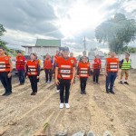 ปทุมธานี-นายอำเภอสามโคก นำปลัดอำเภอ กำนัน-ผู้ใหญ่บ้าน ลงเรือสำรวจน้ำที่ประชาชนอาศัยอยู่สองฝั่งริมแม่น้ำเจ้าพระยา ในเขตพื้นที่ !!! ปทุมธานี-นายอำเภอสามโคก นำปลัดอำเภอ กำนัน-ผู้ใหญ่บ้าน ลงเรือสำรวจน้ำที่ประชาชนอาศัยอยู่สองฝั่งริมแม่น้ำเจ้าพระยา ในเขตพื้นที่ !!!