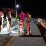 ปทุมธานี “นายกแจ๊ส” ฮึ่มโจรขโมยสายไฟฟ้า หม้อแปลงกระทบเครื่องสูบน้ำตำรวจต้องจัดการเด็ดขาดถอนรากถอนโคนขบวนการ ปทุมธานี “นายกแจ๊ส” ฮึ่มโจรขโมยสายไฟฟ้า หม้อแปลงกระทบเครื่องสูบน้ำตำรวจต้องจัดการเด็ดขาดถอนรากถอนโคนขบวนการ