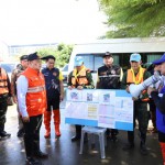 ปทุมธานี!!ผู้ว่าฯเอกวิทย์ ลุยงานแรกลงพื้นที่มอบถุงยังชีพกลุ่มเปราะบาง พร้อมให้กำลังใจชาวบ้านริมฝั่งเจ้าพระยา ในอำเภอสามโคกและอำเภอเมืองปทุมธานี ที่ได้รับผลกระทบจากน้ำเอ่อล้นตลิ่งเข้าท่วมขังในพื้นที่