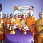 ปทุมธานี-ศรัทธาข้ามแดน คณะศิษย์หลวงพ่อธัมมชโยทอดกฐินสมทบ 8 วัดในศรีลังกา เชื่อมพุทธสัมพันธ์โลก ปทุมธานี-ศรัทธาข้ามแดน คณะศิษย์หลวงพ่อธัมมชโยทอดกฐินสมทบ 8 วัดในศรีลังกา เชื่อมพุทธสัมพันธ์โลก