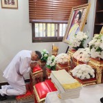 ปทุมธานี สถานทูตไทยกรุงโซลนำคนไทยในต่างแดนร่วมใจถวายความอาลัยแด่สมเด็จพระพันปีหลวง