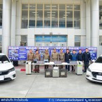 ปทุมธานี-ผบช.ภ.1 รอง ผบช.ภ.1 พร้อมด้วย ผบก.ปทุมฯ คุมแถลง!! รื้อ 7 คอกม้าสแกมเมอร์ รวบเว็ปพนันออนไลน์ ยึดเงินสดกว่า 30 ล้าน ผู้ต้องหากว่า 10 ราย