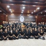 ปทุมธานี คณะญาติธรรมลำลูกกา ร่วมพิธีบำเพ็ญกุศลปัณรสมวาร ครบ 29 วันแห่งการสวรรคต