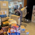 ปทุมธานี-ศูนย์การค้าฟิวเจอร์พาร์ค–สเปลล์ จับมือเครือพูลผล ระดมสิ่งของช่วยผู้ประสบอุทกภัยภาคใต้