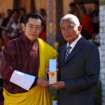 “กัมพล ตันสัจจา” ประธานสวนนงนุชพัทยา รับพระราชทานเครื่องราชอิสริยาภรณ์ภูฏาน ร่วมพิธีวันชาติภูฏานครั้งที่ 118 “กัมพล ตันสัจจา” ประธานสวนนงนุชพัทยา รับพระราชทานเครื่องราชอิสริยาภรณ์ภูฏาน ร่วมพิธีวันชาติภูฏานครั้งที่ 118