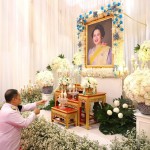 ปทุมธานี-ผู้ว่าฯเอกวิทย์เป็นประธานในพิธีบำเพ็ญกุศลทักษิณานุประทานอุทิศถวายพระราชกุศลแด่ สมเด็จพระนางเจ้าสิริกิติ์ พระบรมราชินีนาถ พระบรมราชชนนีพันปีหลวง ในการเสด็จสวรรคตครบ ปัญญาสมวาร (50 วัน)