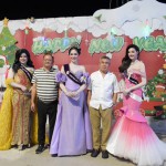 นนทบุรี”ตลาดฮวดเฮง&ไทรน้อย”จัดการประกวดนางฟ้าจำแลงรอบตัดสิน แฟนคลับให้กำลังใจกันอย่างคึกคัก !!!  ณ เวทีกลางตลาดฮวดเฮง & ไทรน้อย ตรงข้ามการไฟฟ้าฝ่ายผลิตไทรน้อย จังหวัดนนทบุรี