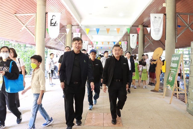 6f166182-fbf9-4774-ba27-657898bf8b49_0