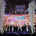 ปทุมธานี คนนับหมื่นแห่เคาท์ดาวน์ฟิวเจอร์พาร์ค รังสิต MXFRUIT dice BUS URBOY TJ นำทัพระเบิดความมันส์รับปี 2026 ปทุมธานี คนนับหมื่นแห่เคาท์ดาวน์ฟิวเจอร์พาร์ค รังสิต MXFRUIT dice BUS URBOY TJ นำทัพระเบิดความมันส์รับปี 2026