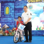 ปทุมธานี-คุณลุงผู้ว่าฯอาร์ต ร่วมสร้างความสุข ให้เด็กๆ ในงานวันเด็กแห่งชาติ ประจำปี 2569 ณ ลานอเนกประสงค์ องค์การบริหารส่วนจังหวัดปทุมธานี