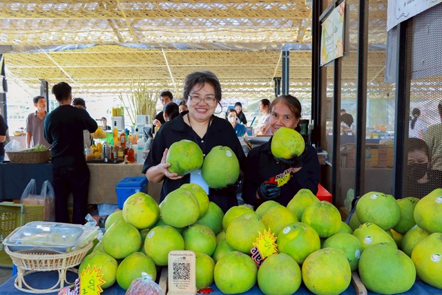 52f9416a-322d-4870-ae70-e6b3b384ac1b_0