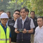 ปทุมธานี นายกแจ๊ส ลุยเองบินโดรนลุยพ่นสารชีวภาพเตรียมรุกฆาตผักตบชวาทั่วปทุมฯ ปทุมธานี นายกแจ๊ส ลุยเองบินโดรนลุยพ่นสารชีวภาพเตรียมรุกฆาตผักตบชวาทั่วปทุมฯ