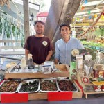 ปทุมธานี”คึกคัก”ปิ่นฟ้าฟาร์มลาดหลุมแก้วร่วมกับพาณิชย์จังหวัดปทุมธานี จัดตลาดนัดสินค้าชุมชน !!!  ณ ปิ่นฟ้าฟาร์ม ตำบลคูขวาง อำเภอลาดหลุมแก้ว จังหวัดปทุมธานี