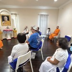 ปทุมธานี วัดพระธรรมกายปาล์มบีช จัดกิจกรรมฝึกสมาธิชาวต่างชาติค้นหาความสุขจากความสงบ ปทุมธานี วัดพระธรรมกายปาล์มบีช จัดกิจกรรมฝึกสมาธิชาวต่างชาติค้นหาความสุขจากความสงบ